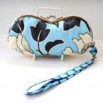 Wristlet Purse/Sunglasses C..